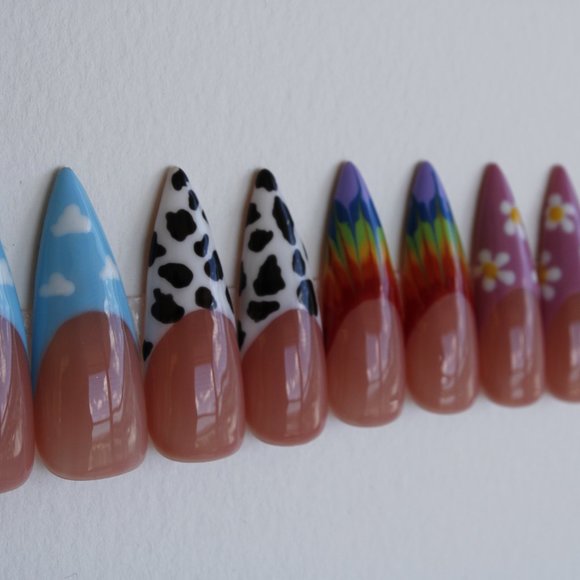 French Tip Press On Nails - 20pc - Picture 5 of 6